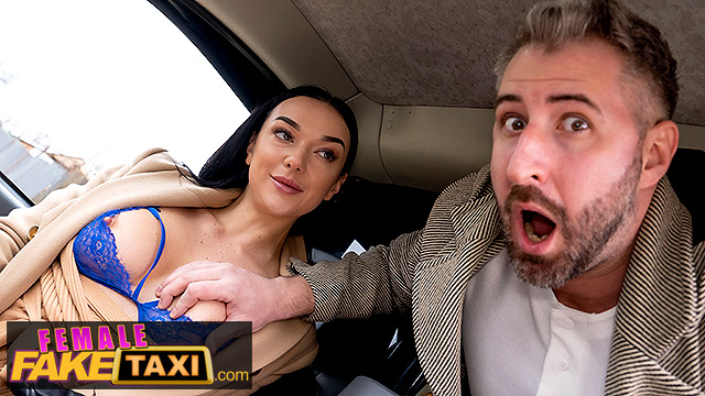 Female Fake Taxi – Anal Sex from Passer-By